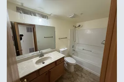 670 Mill Circle #203, Wheeling, IL 60090 - Photo 12