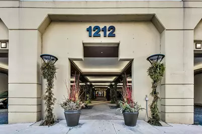 1212 N Lasalle Drive #1809, Chicago, IL 60610 - Photo 2