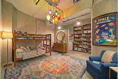 165 N Canal Street #916, Chicago, IL 60606 - Photo 14