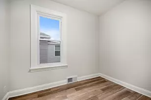 8117 W 30th St, North Riverside, IL 60546 - Photo 8