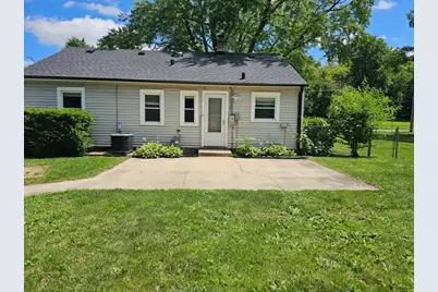 610 Wildwood Avenue, Mundelein, IL 60060 - Photo 10