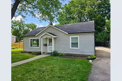 610 Wildwood Avenue, Mundelein, IL 60060 - Photo 1