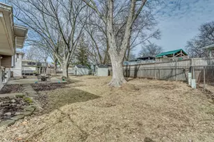 [Address not provided], Saint Charles, IL 60174 - Photo 20