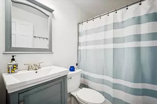 524 Bradbury Ln, Geneva, IL 60134 - Photo 18