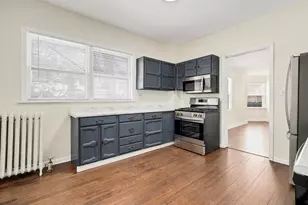 122 S Prospect St, Roselle, IL 60172 - Photo 12