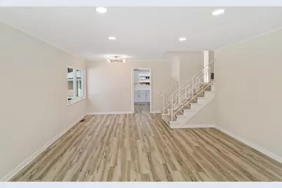 109 Wilson Street, Park Forest, IL 60466 - Photo 4