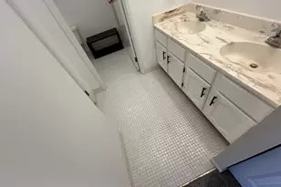 9731 N Fox Glen Dr, Niles, IL 60714 - Photo 32