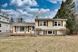 554 S Edson Ave, Lombard, IL 60148 - Photo 2