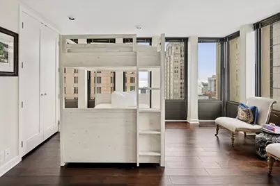 100 E Walton Street #41DE, Chicago, IL 60611 - Photo 16