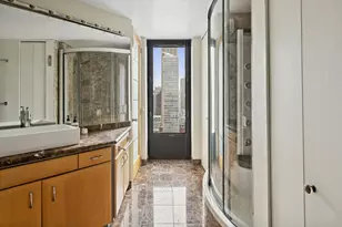 100 E Walton St, Chicago, IL 60611 - Photo 20