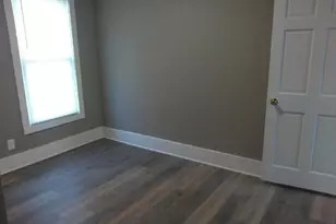 141 Short St, Crystal Lake, IL 60014 - Photo 12