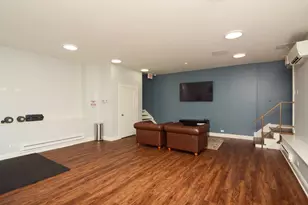 817 W Lakeside Pl, Chicago, IL 60640 - Photo 16