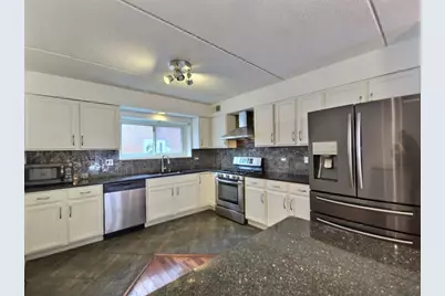 [Address not provided], Chicago, IL 60656 - Photo 10