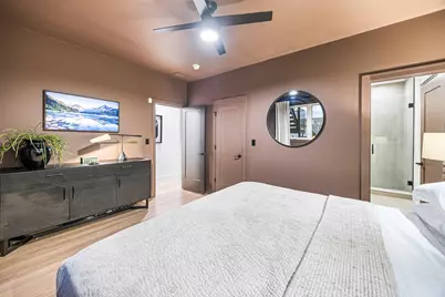 1738 W 17th Street #3, Chicago, IL 60608 - Photo 16