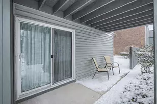 2099 Creekside Dr, Wheaton, IL 60189 - Photo 22