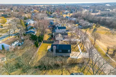 4075 N Parkside Drive, Hoffman Estates, IL 60192 - Photo 42