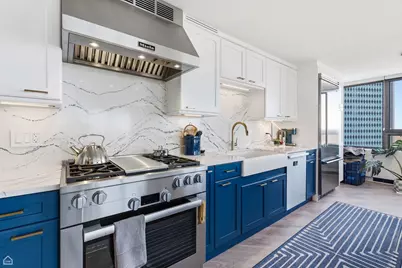 2800 N Lake Shore Drive #801, Chicago, IL 60657 - Photo 30