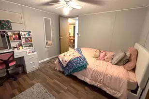 1300 Hamilton Street S, Salem, IL 62881 - Photo 22