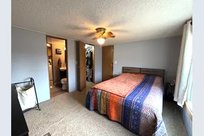 1300 Hamilton Street S, Salem, IL 62881 - Photo 20