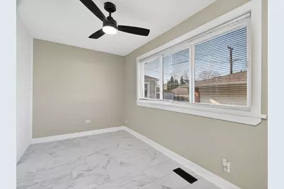 6046 N Oriole Avenue, Chicago, IL 60631 - Photo 10