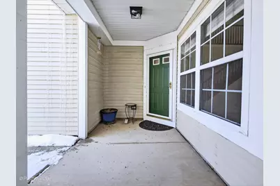 31104 Carpenter Court, Warrenville, IL 60555 - Photo 2