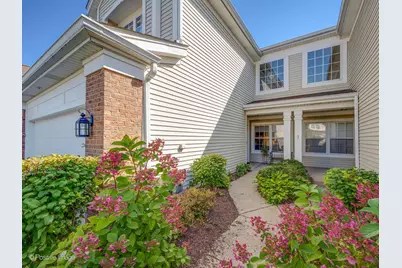 31104 Carpenter Court, Warrenville, IL 60555 - Photo 32