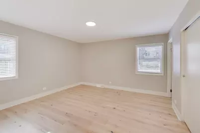 4150 Williams Court, Hoffman Estates, IL 60192 - Photo 10