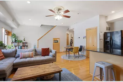 2350 N Kedzie Boulevard #M, Chicago, IL 60647 - Photo 2