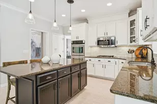 3816 Grassmere Rd, Naperville, IL 60564 - Photo 14