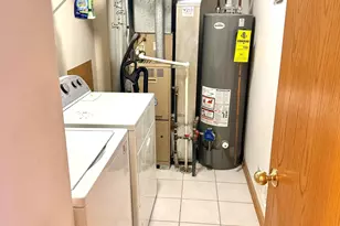 2524 Carrolwood Rd, Naperville, IL 60540 - Photo 18