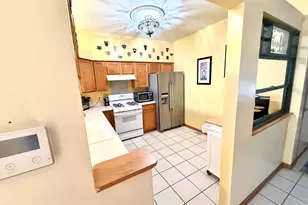 2524 Carrolwood Rd, Naperville, IL 60540 - Photo 8