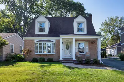 453 Longfellow Avenue, Deerfield, IL 60015 - Photo 1