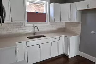 2105 S 7th Ave, Maywood, IL 60153 - Photo 2