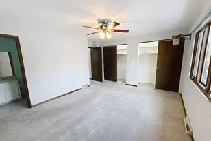 3715 35th St, Moline, IL 61265 - Photo 12