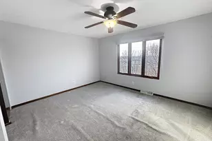3715 35th St, Moline, IL 61265 - Photo 14