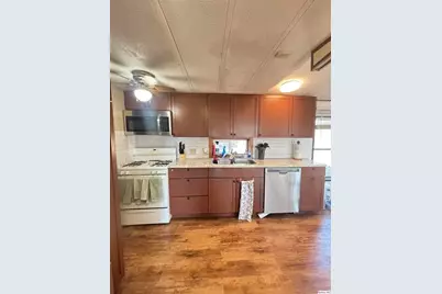 2330 E County Road 1400, Carthage, IL 62321 - Photo 6