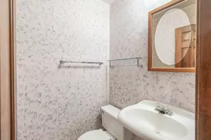 9515 Butternut Dr, Crystal Lake, IL 60014 - Photo 8