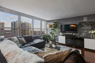 655 W Irving Park Road #1004, Chicago, IL 60613 - Photo 8