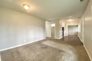 18747 Sherman St, Lansing, IL 60438 - Photo 4