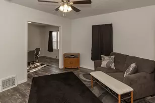 1717 6th St, Rock Island, IL 61201 - Photo 6