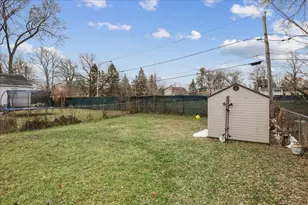 35 Tremont Rd, Fox Lake, IL 60020 - Photo 18