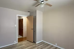 533 Glen Ave, Romeoville, IL 60446 - Photo 32