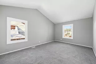 1743 McCormick Ln, Hanover Park, IL 60133 - Photo 8