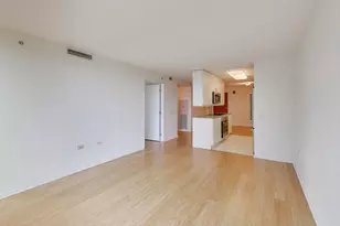 800 Elgin Rd, Evanston, IL 60201 - Photo 14