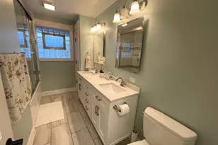 10045 S Keeler Ave, Oak Lawn, IL 60453 - Photo 6