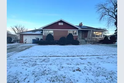 10045 S Keeler Avenue, Oak Lawn, IL 60453 - Photo 1