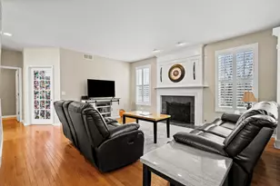 1076 Goldfinch Ln, Antioch, IL 60002 - Photo 6