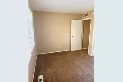 1943 Towner Lane, Glendale Heights, IL 60139 - Photo 18