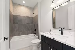 11059 Lizmore Ln, Orland Park, IL 60467 - Photo 10