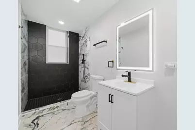 7146 S Constance Avenue, Chicago, IL 60649 - Photo 6